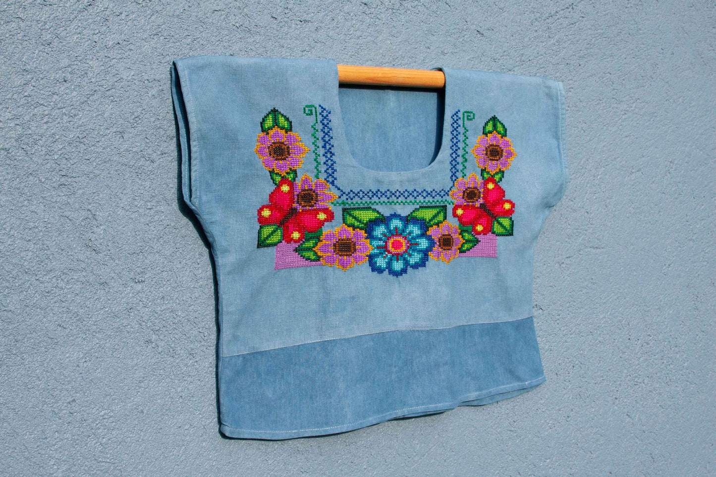 Blusa Azul Flores